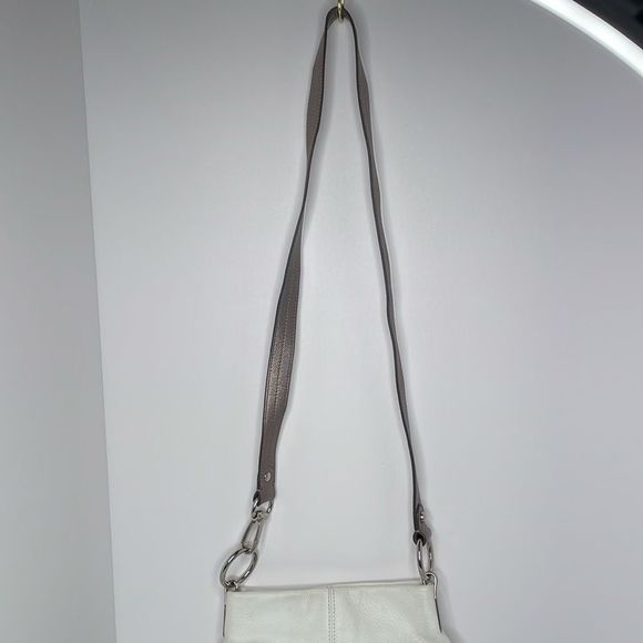 B Makowsky Bag Crossbody|Shoulder Bag Leather Slim Profile Crossbody Bag - Picture 7 of 15